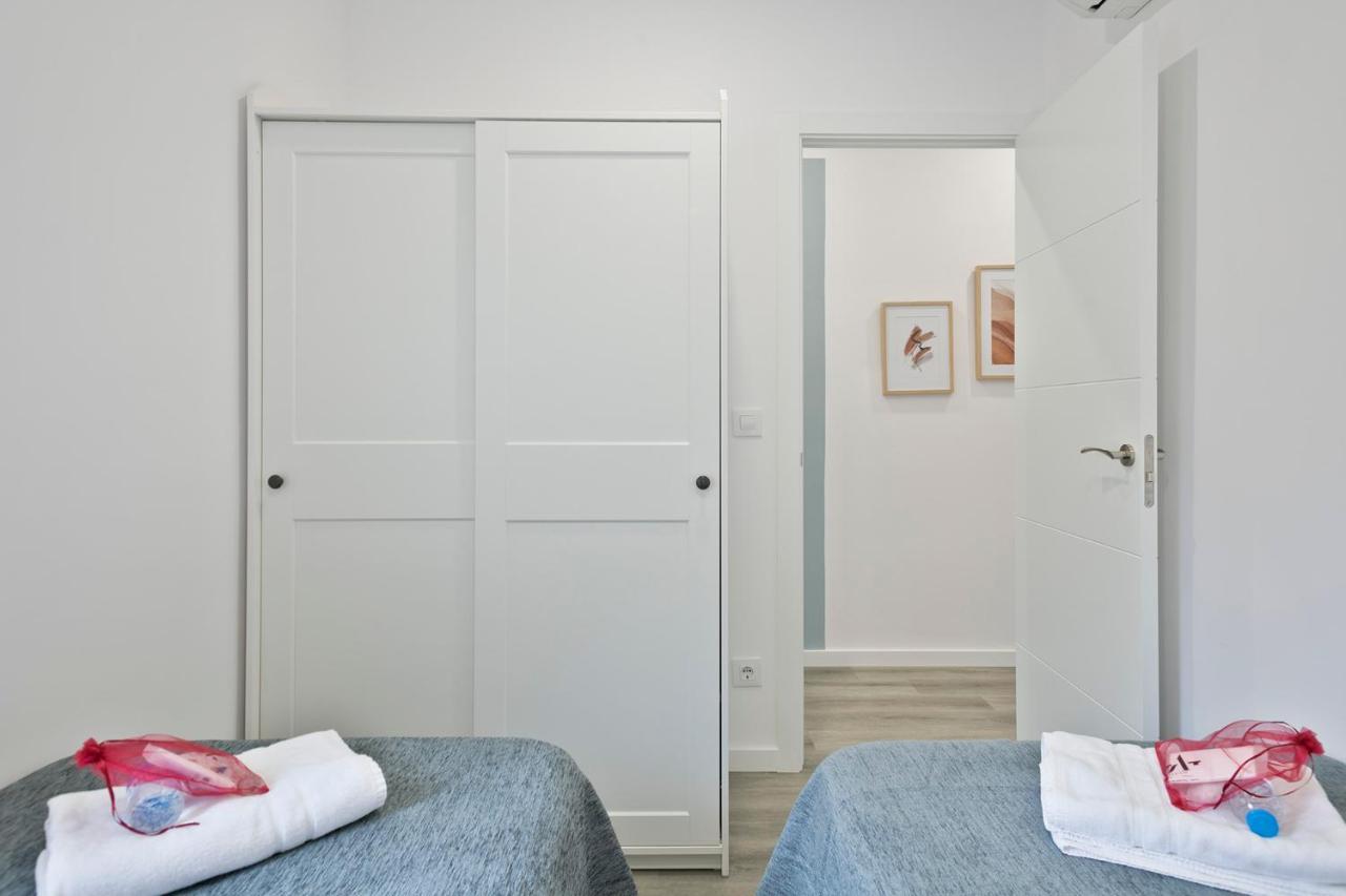 Alcam Badalona Roger Appartement Buitenkant foto